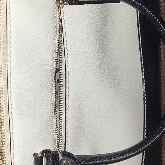 Kate Spade Black and White Purse - Picture 9 of 10